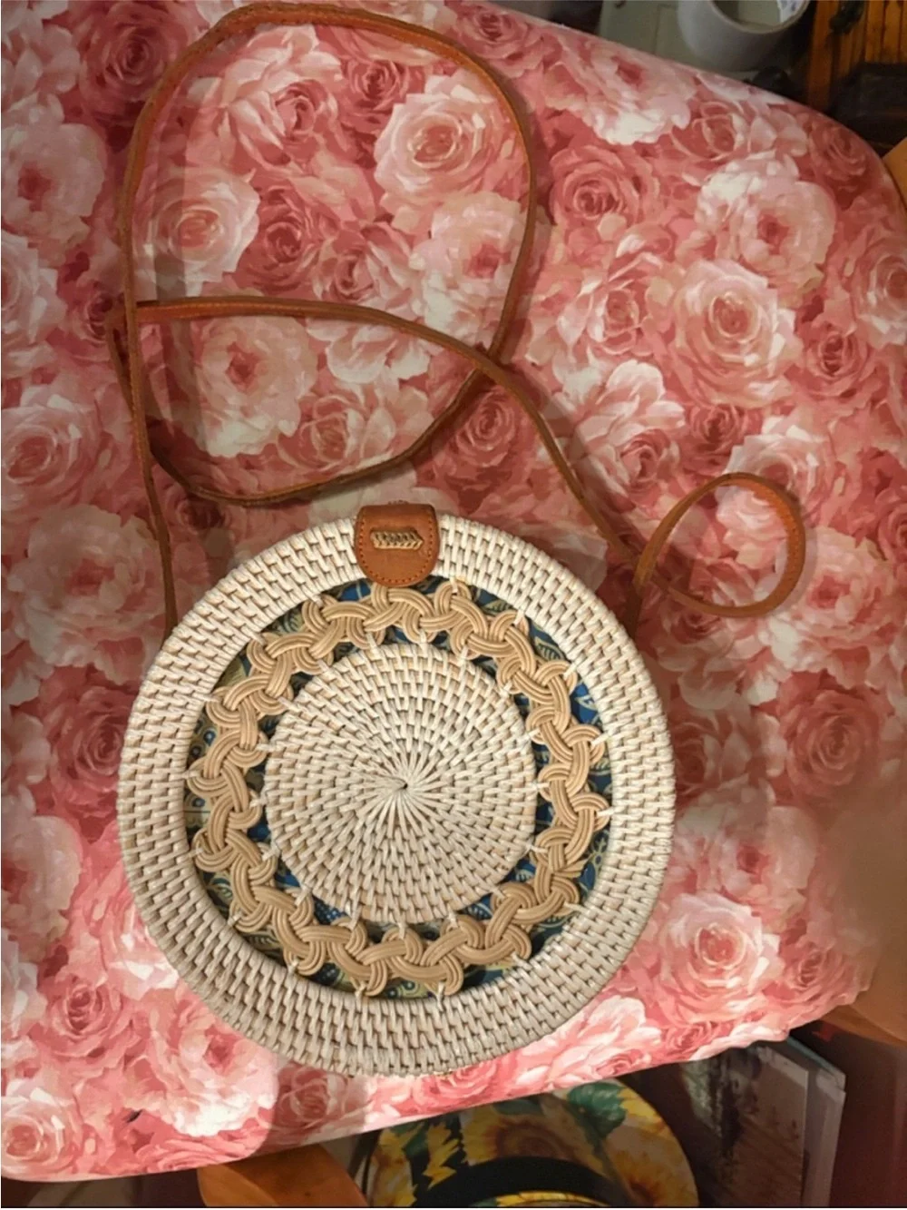 Round Woven Straw Crossbody Bag - Picture 2 of 3